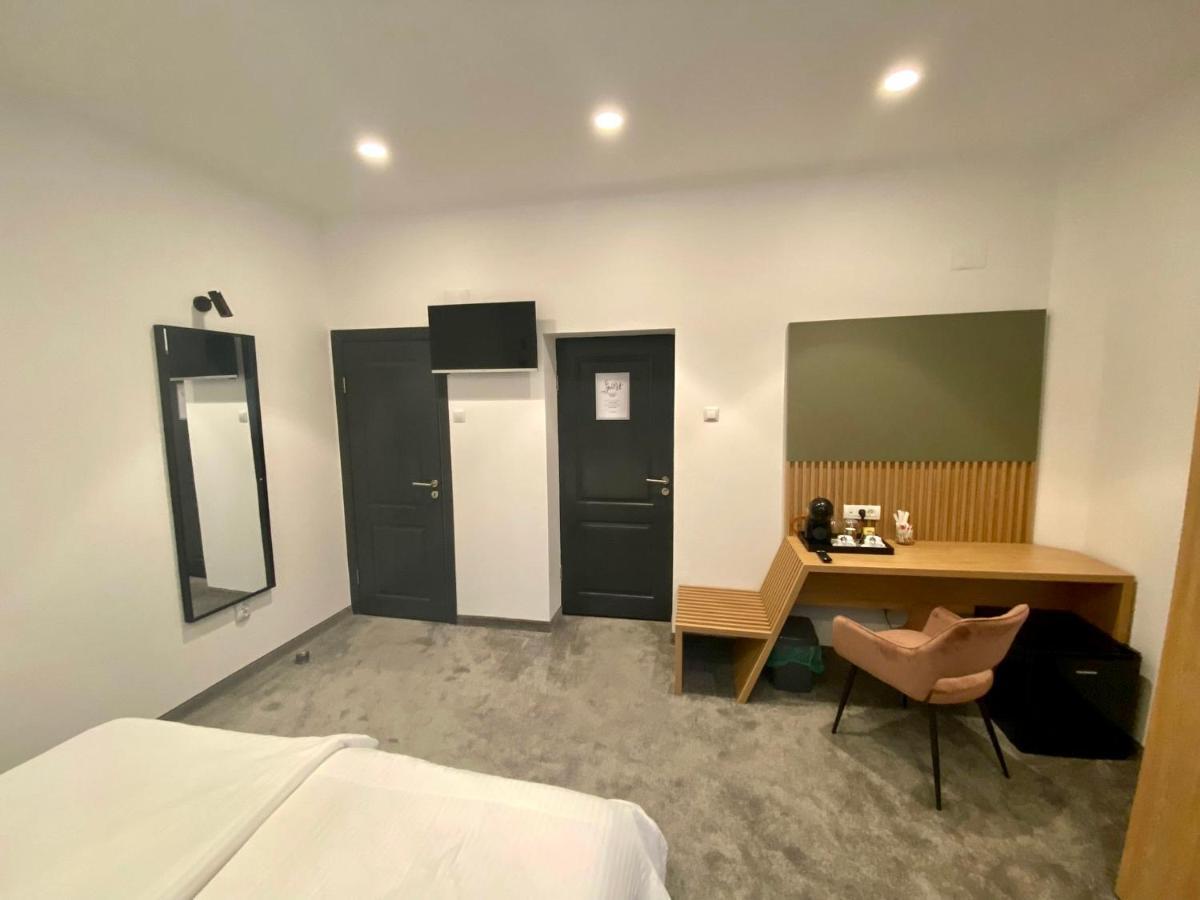 Victoria Rooms Oradea Εξωτερικό φωτογραφία